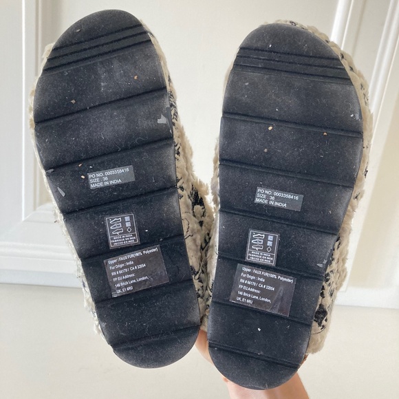 Free People Textile Damon Cozy Boho Mules Sz 36 - Picture 4 of 4